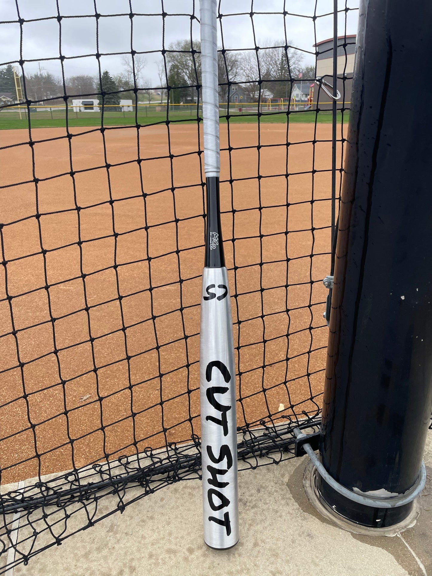 2025 Middle Cut 2 End Loaded 2-Piece Hybrid 16" softball bat