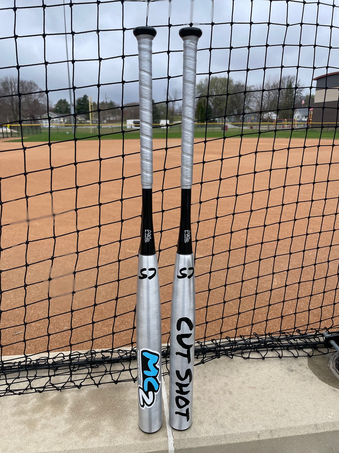 2025 Middle Cut 2 End Loaded 2-Piece Hybrid 16" softball bat