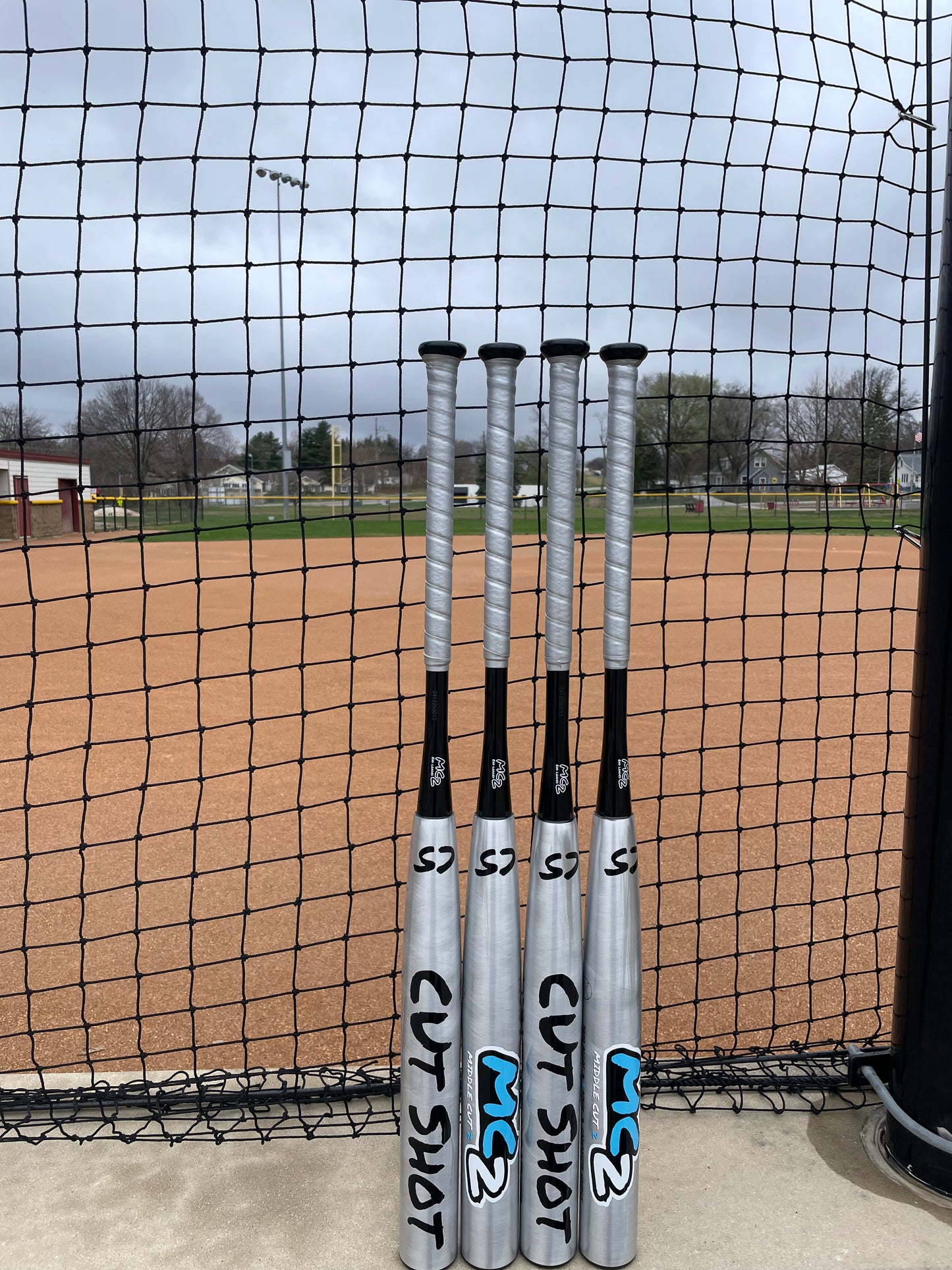 2025 Middle Cut 2 End Loaded 2-Piece Hybrid 16" softball bat